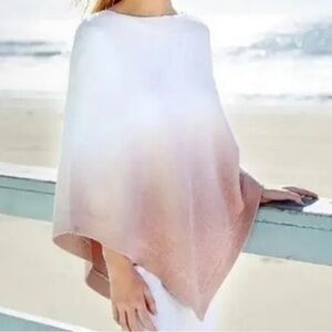 Barefoot Dreams Ocean Breeze Poncho Ombre Rose Mist Cozy Chic Ultra Lite OS